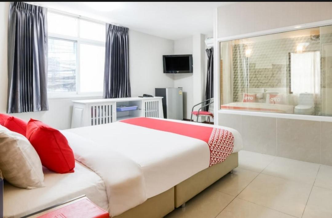 Hari Om Delhi Darbar Hotel Pattaja Kültér fotó